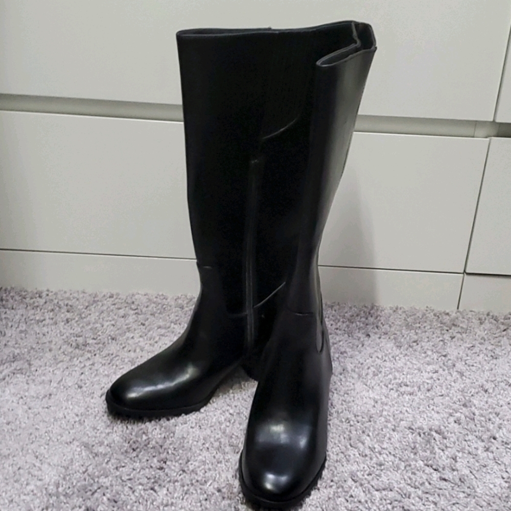 Black Knee High Boots